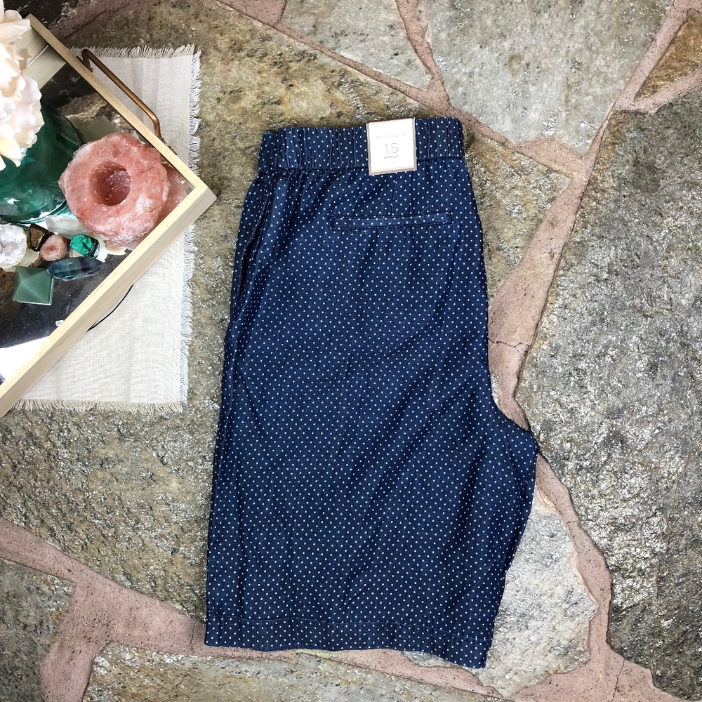 Chico Ultimate Fit Bermuda Chambray Blue Polka Dot